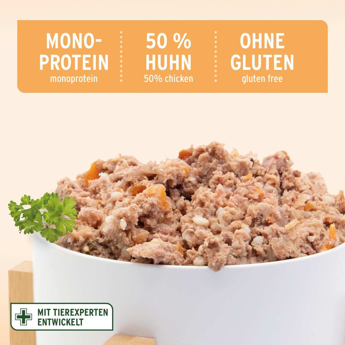 Schale mit Nassfutter SENIOR Huhn - AniForte mit Nährwertangaben.