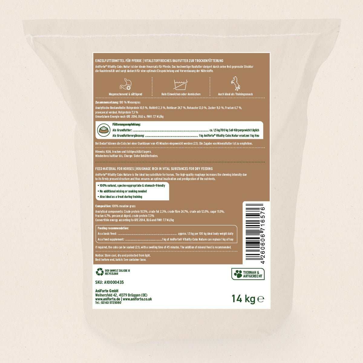 14 kg Packung AniForte® Vitality Cobs Natur, staubarmes Heucobs aus naturbelassenem Wiesengras für Pferde, verbessert Kauintensität und Futterakzeptanz.